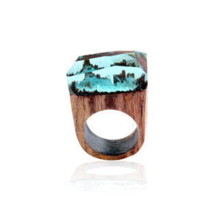 Bague en bois gothique bleu clair