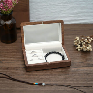 Boite à bijoux en bois rétro blanc