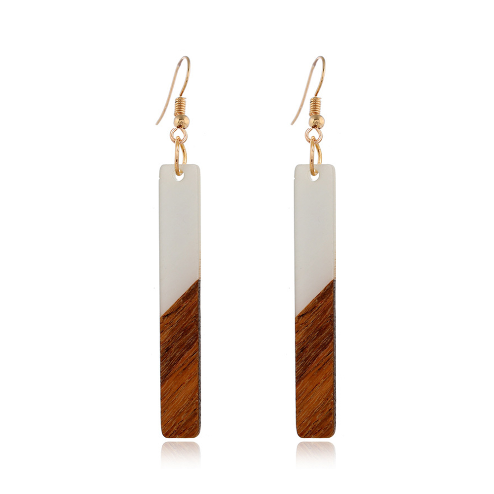 Boucle d'oreille en bois résine blanc Boucle d'oreille en bois résine blanc