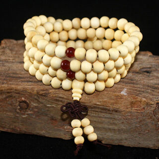 Bracelet en bois bouddhiste en perles blanc