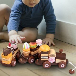 Jouet en bois montessori train á gateaux