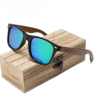 Lunettes de soleil en bois rectangulaires vert