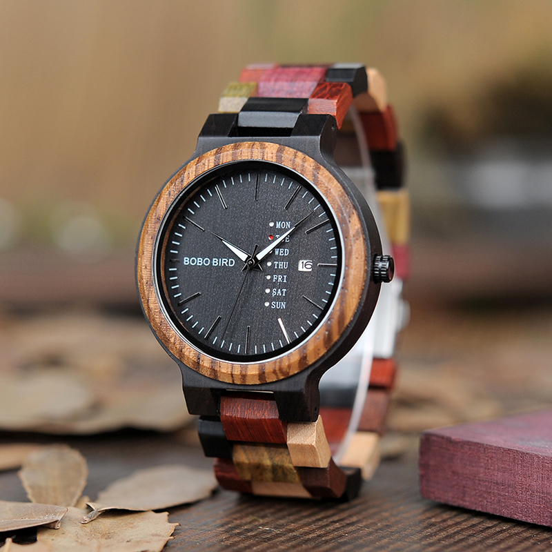 Montre en bois coloré Montre en bois coloré
