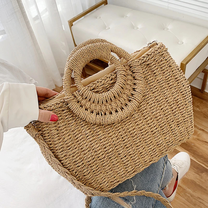 Sac en Paille Tissée avec Anses Rondes en Rotin et Bandoulière Sac en paille tressée beige avec grandes anses rondes en style bohème